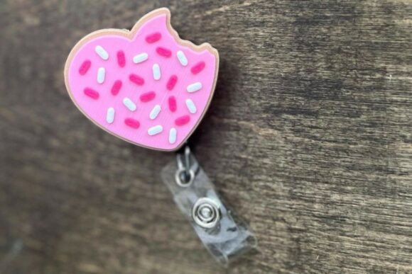 3D Valentine Heart Cookie Badge Reel STL: A Sweet Addition to Your Gear